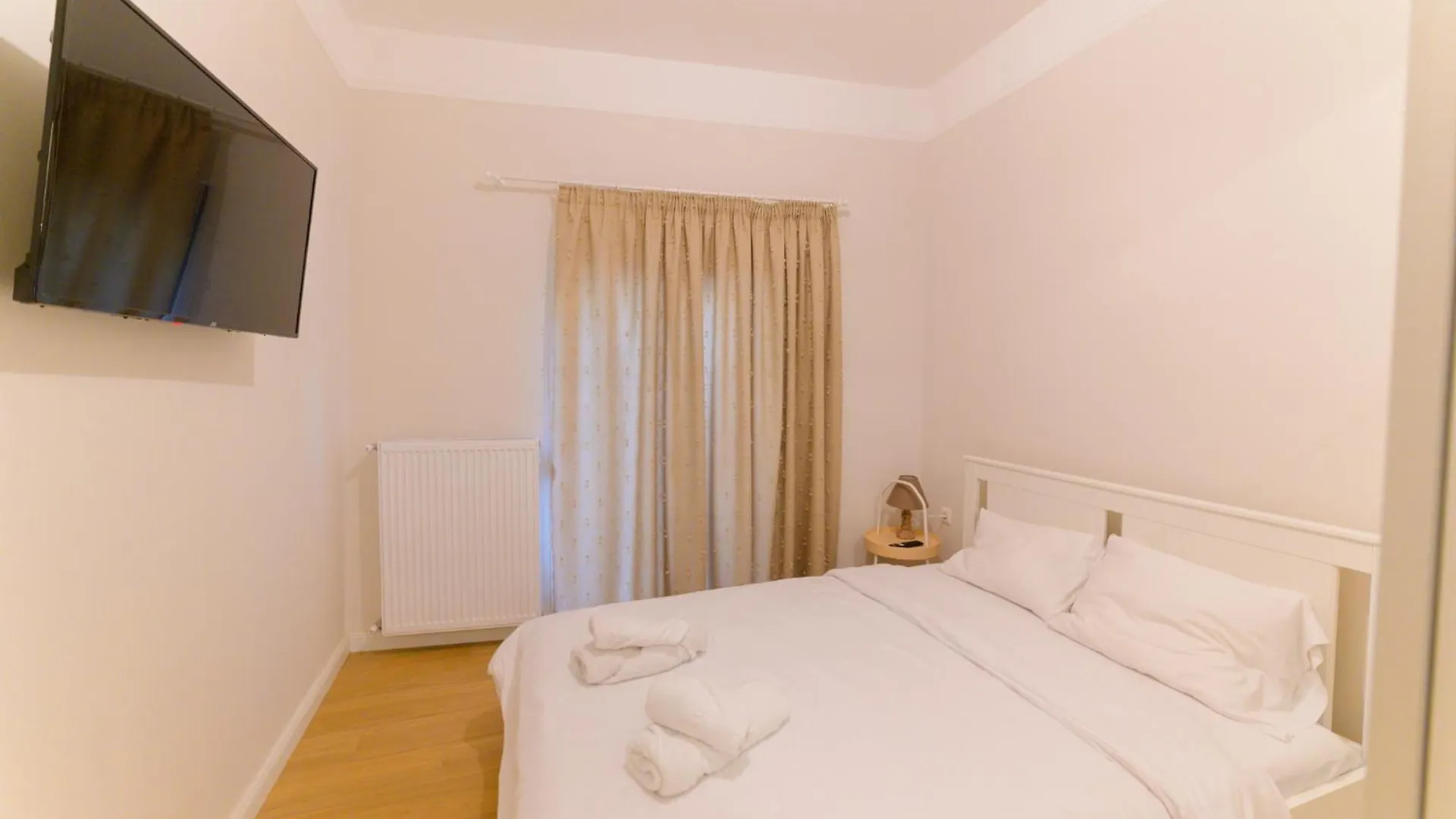 New Modern 2Nd Floor Apartment Thessaloniki