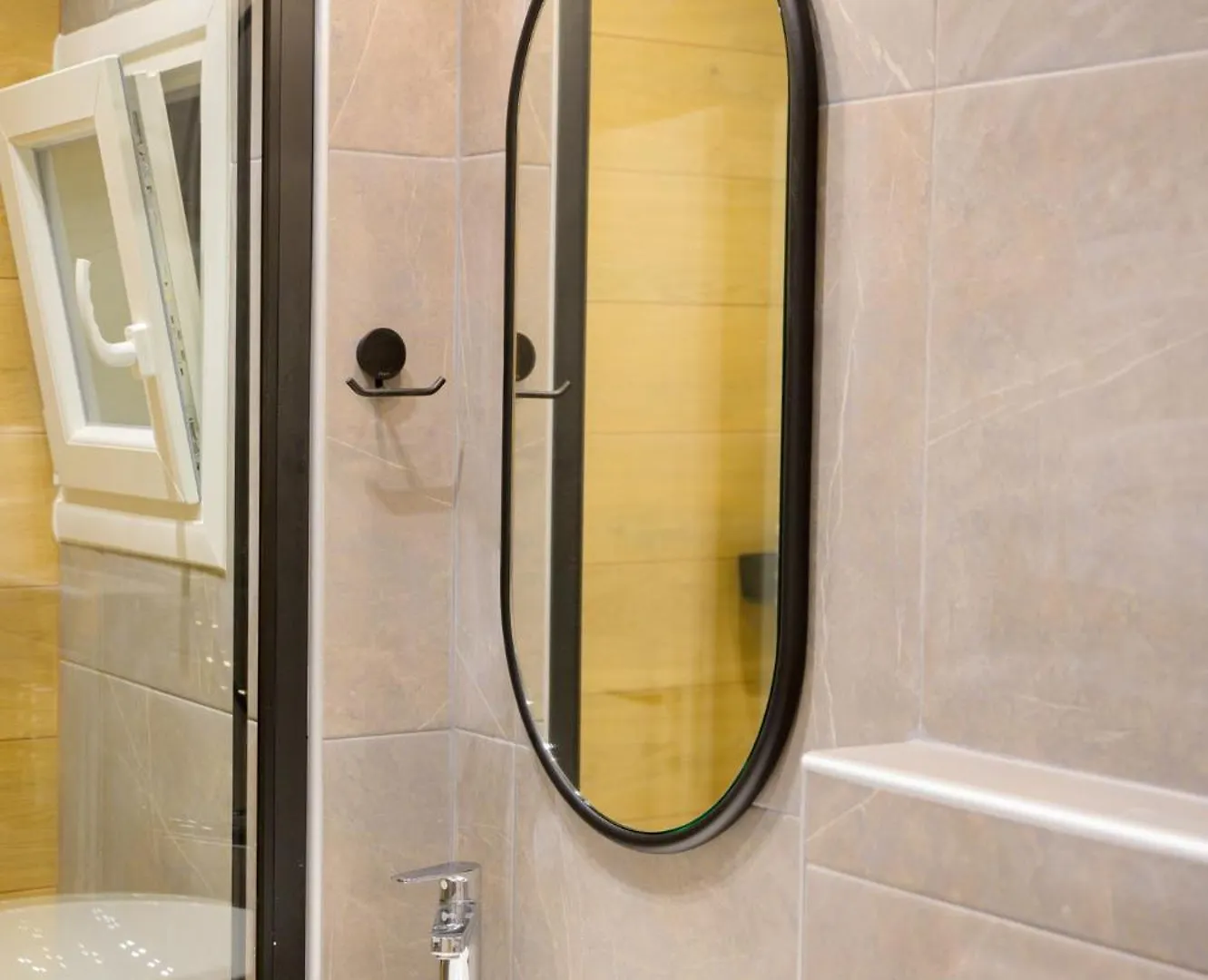 New Modern 2Nd Floor Apartment Thessaloniki