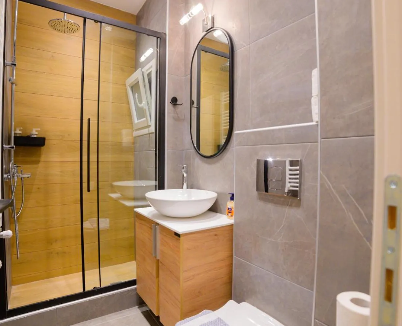 New Modern 2Nd Floor Apartment Thessaloniki 0*,